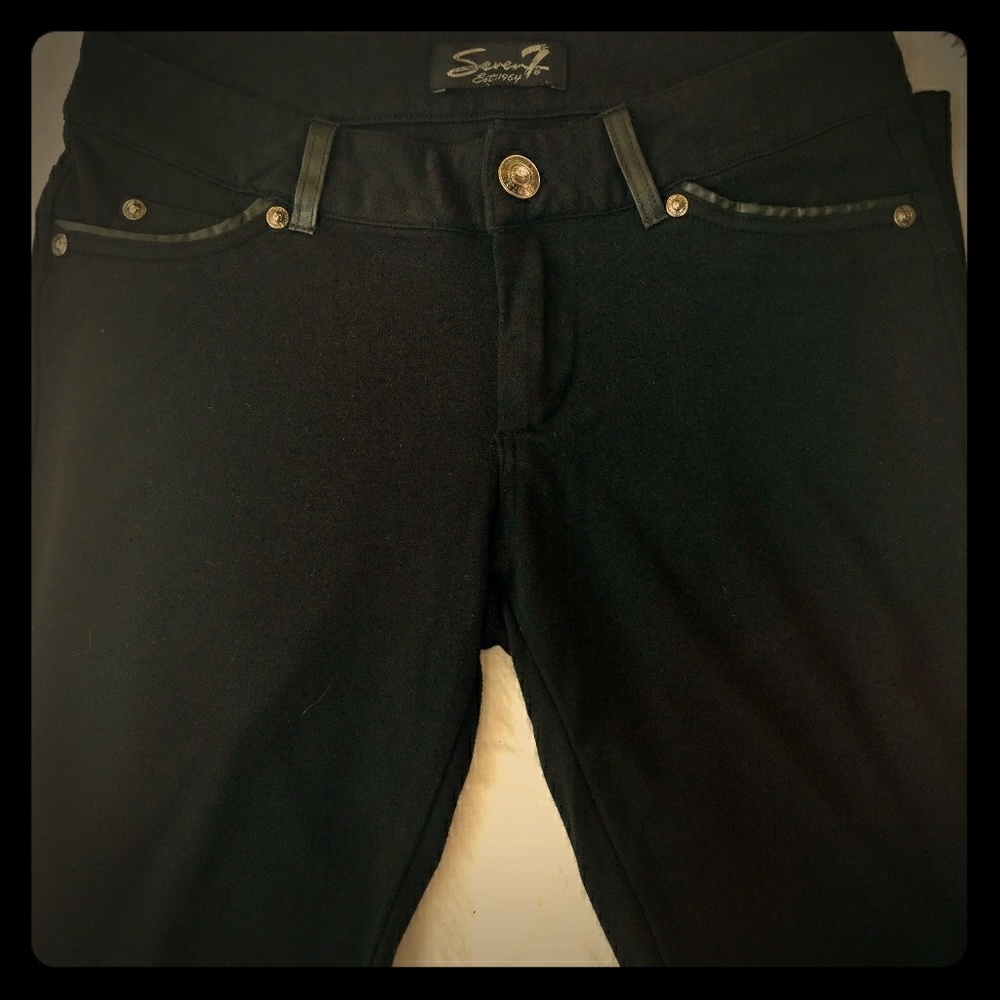 Seven7 jeggings w faux leather details